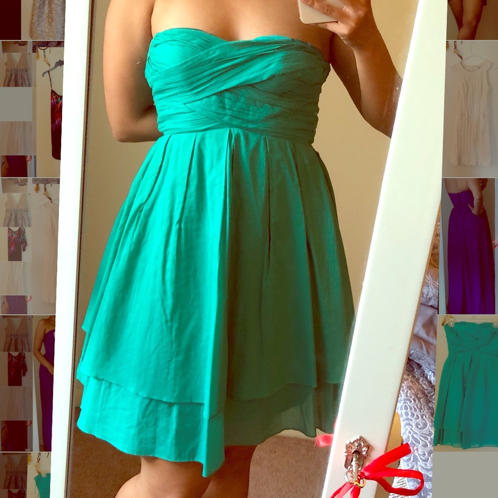 Sweet and short turquoise strapless dress